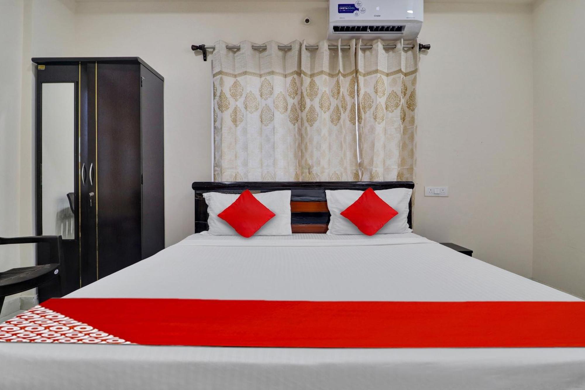 Hotel O Shri Ganesh Near By Himayatnagar,Ashok Nagar,Rtc X Roads Хайдарабад Экстерьер фото